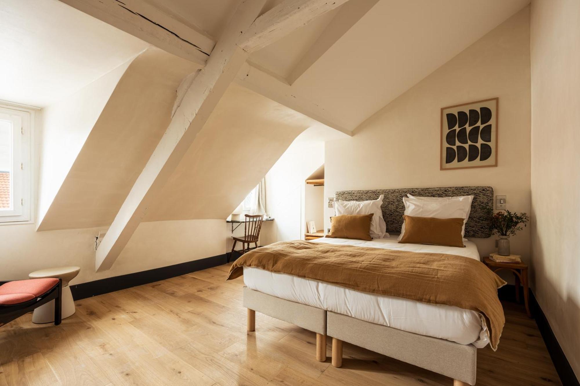 De La Gaîté Hotel 3*