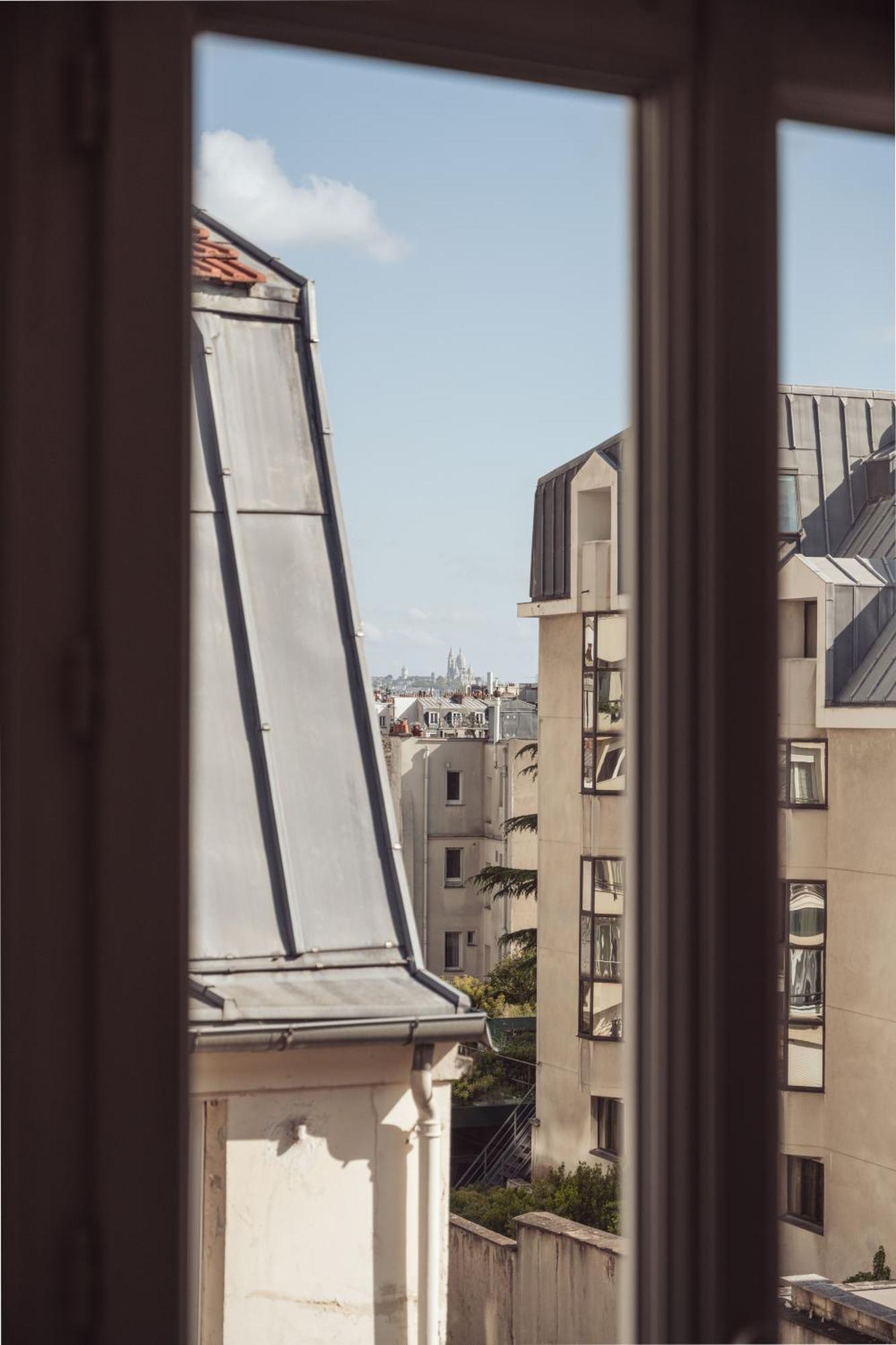 Hotel De La Gaîté Paris